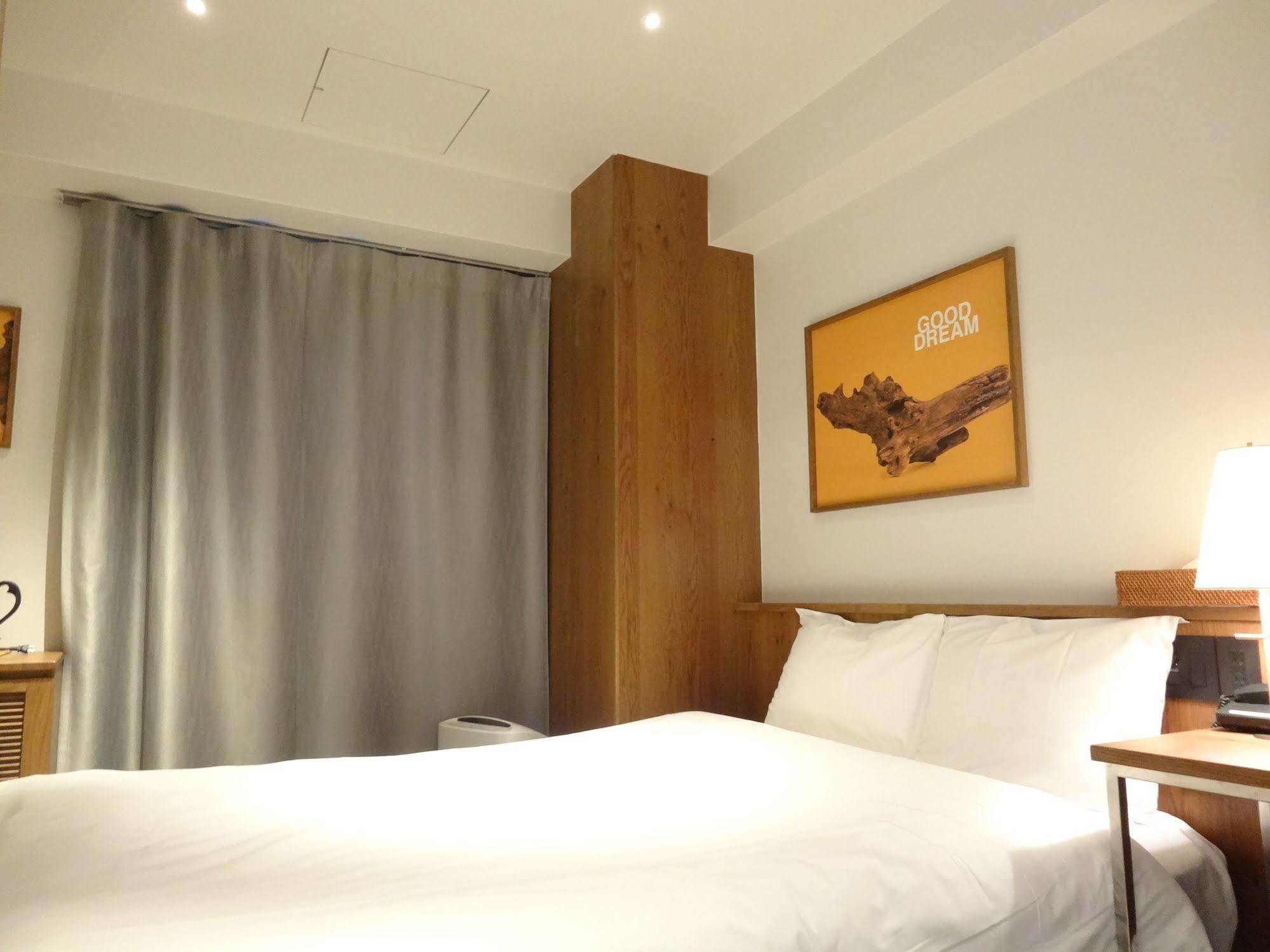 The Hotel Ōsaka